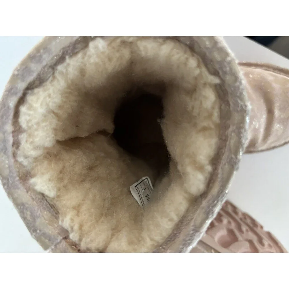 BEARPAW Boots Size 1 Youth Girls Pink Leopard Sherpa Lined Boots Kids